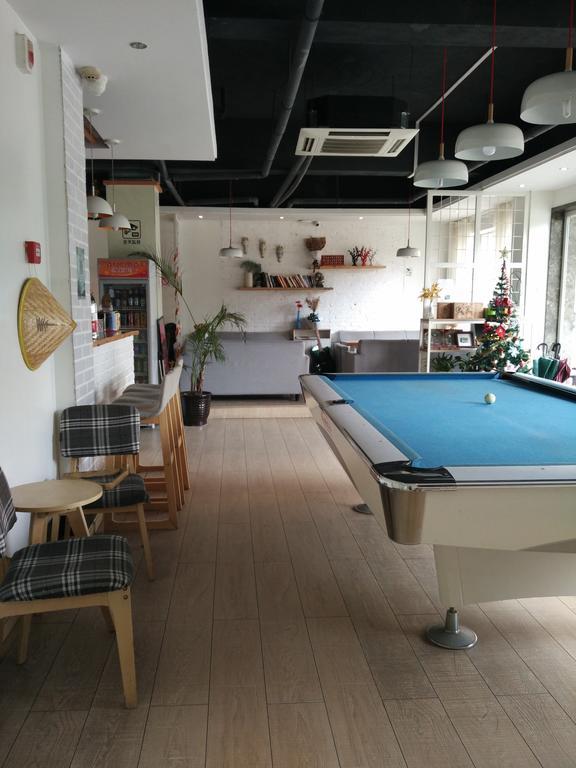 Wudang International Youth Hostel Tancsangkou Kültér fotó