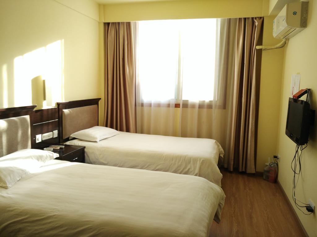 Wudang International Youth Hostel Tancsangkou Kültér fotó